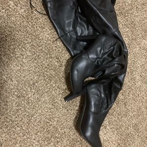 Black, Kees high, high heel and plus size boots.